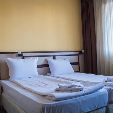 Rodina 3* Bansko